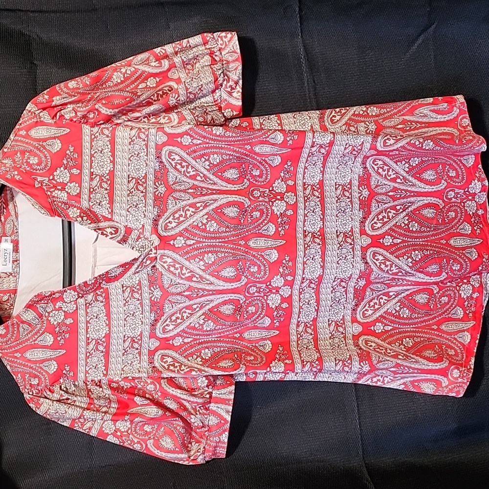 Locryz V-neck Paisley Blouse